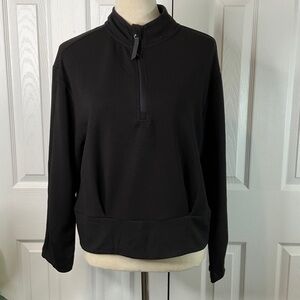 Workshop - Women’s Long Sleeve 1/4 Zip-Up Sweater M